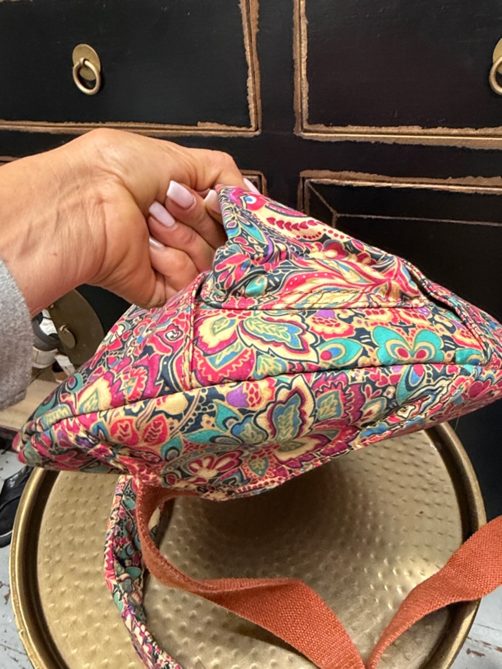 Baosha Floral Multi-Color Women’s Sling Bag - Picture 3 of 10